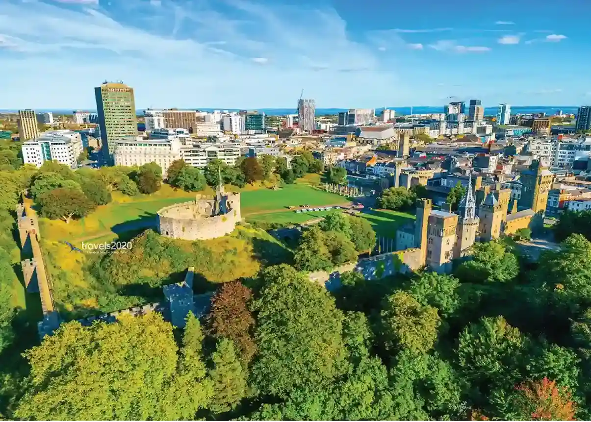Explore the UK Your Way – Three Cities, Endless Vibes