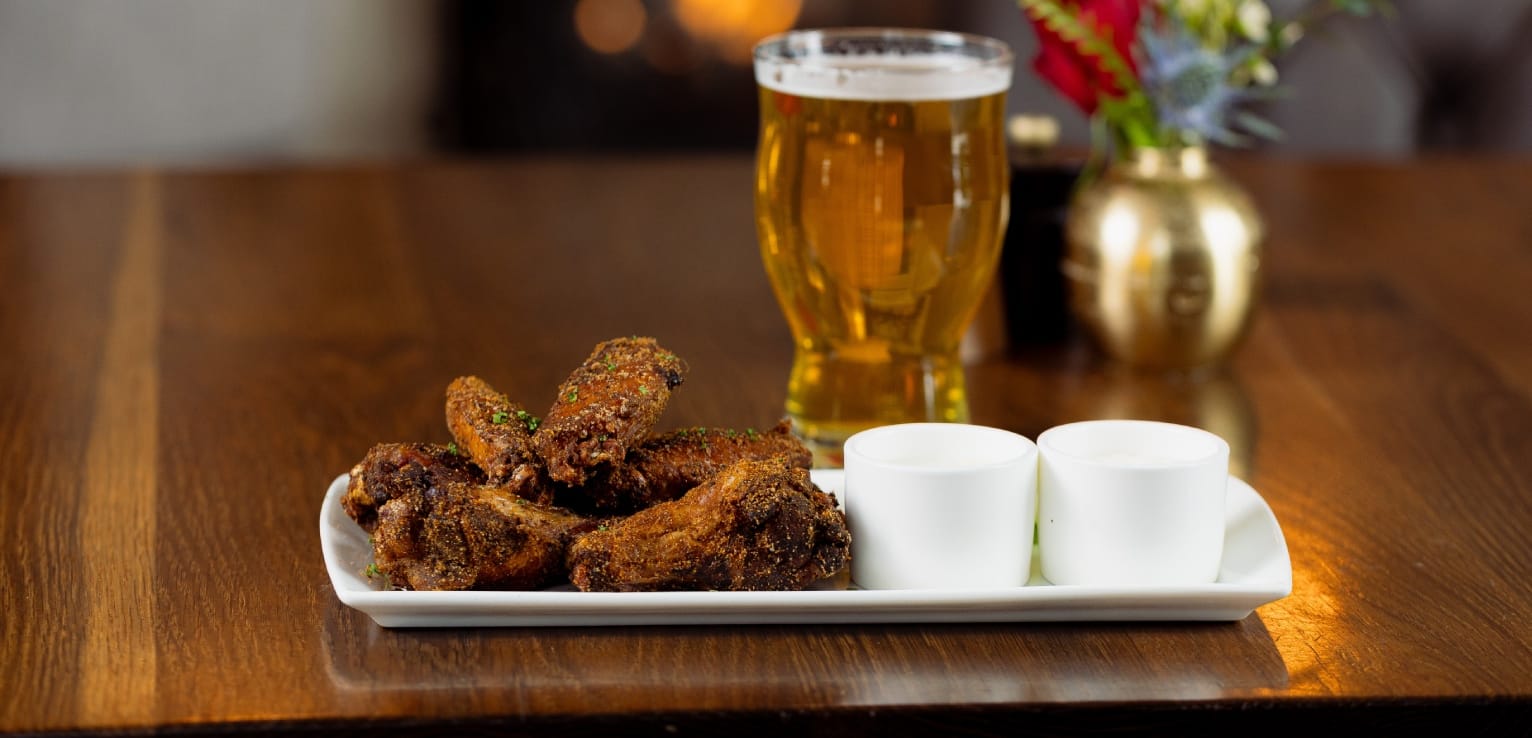 Grill wings beer horiz