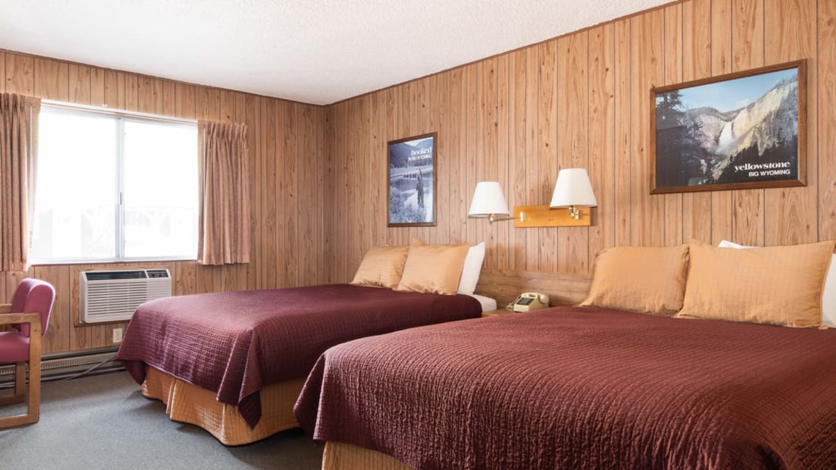 The Virginian Lodge in Jackson, WY A Taste of the Old West