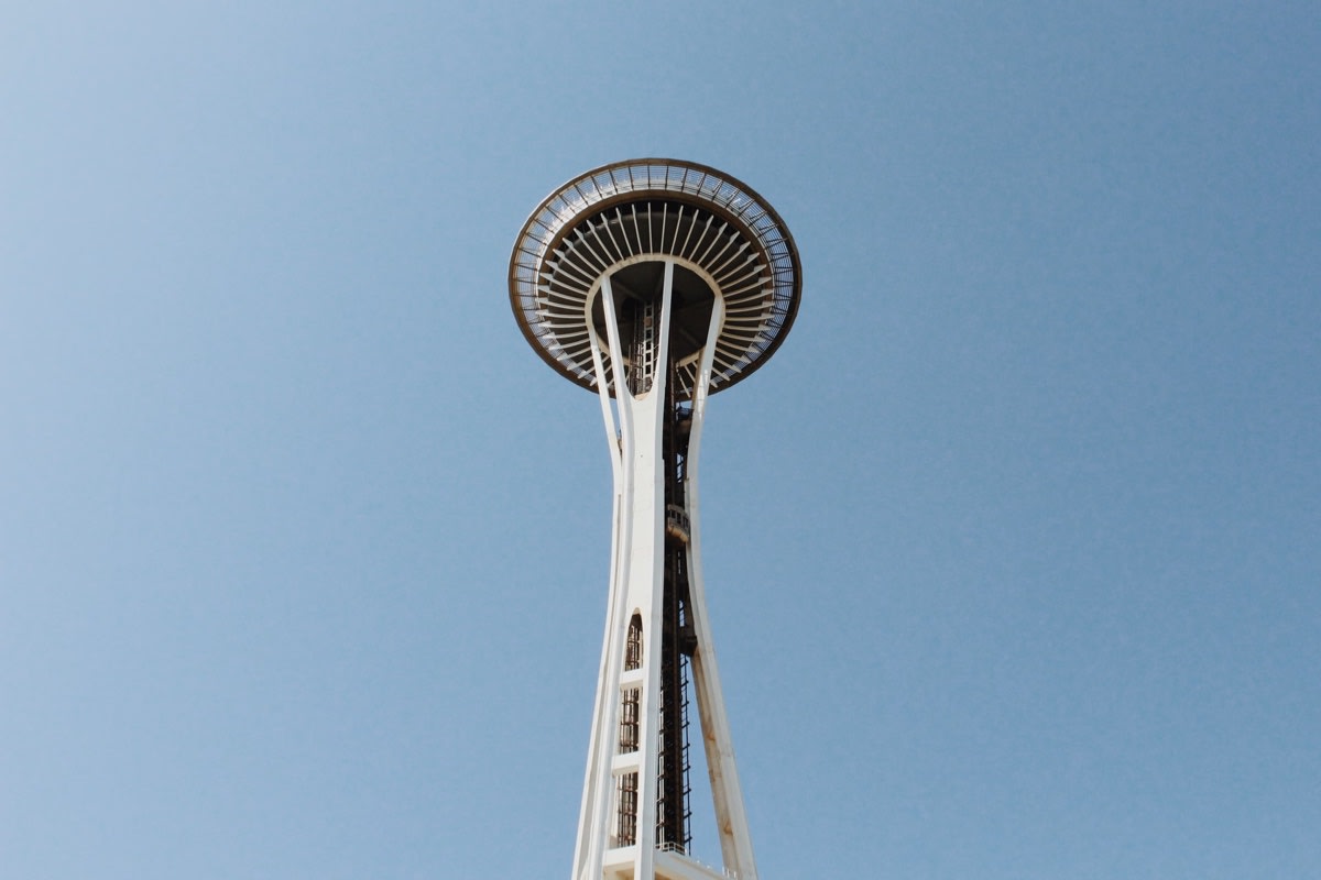 SPACE NEEDLE