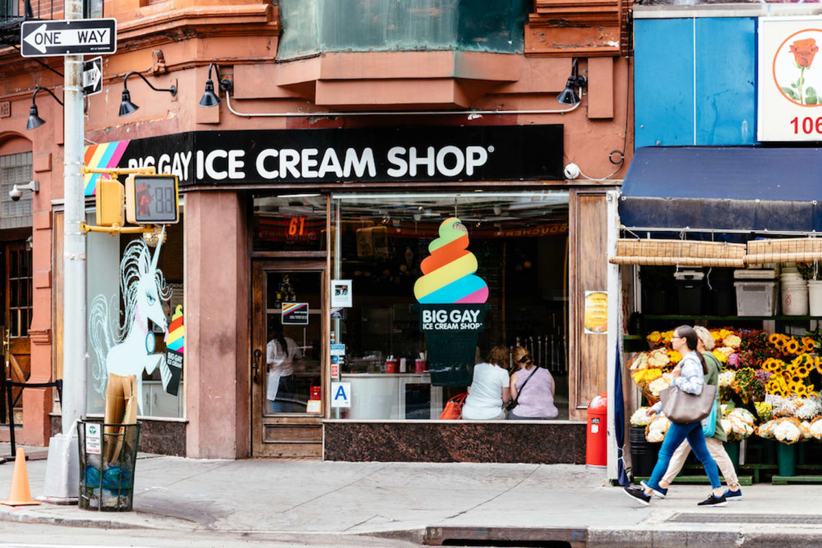 Sidewalk Shopping ~ Chinatown, NYC