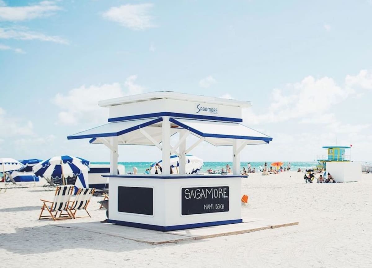 sagamore-beach-stand-miami-beach