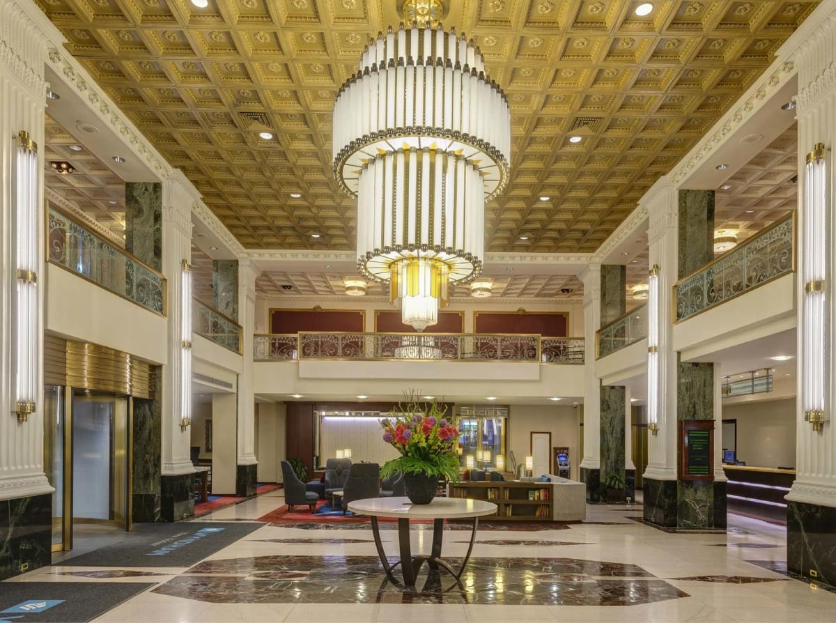New York Hotel Rooms & Suites | The New Yorker Hotel