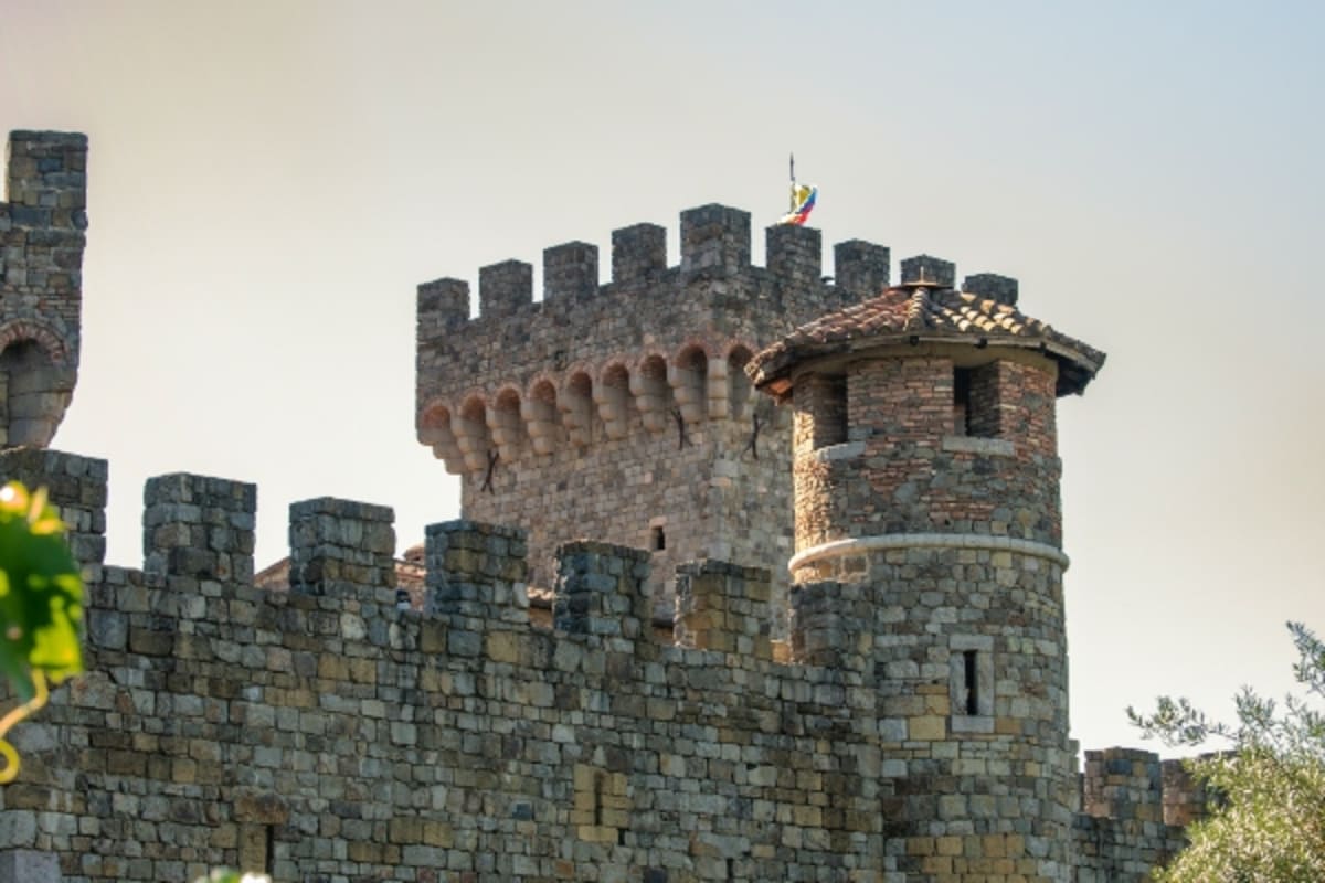 Castello-di-Amorosa-600x400