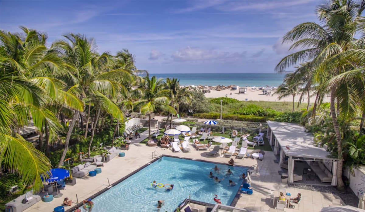 sagamore-pool-beach-view