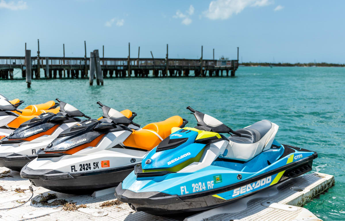 jet-skis-lined-up-at-dock-in-key-west