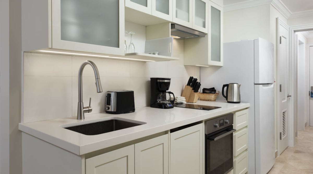 Junior Contemporary Suite