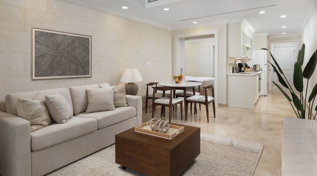 Junior Contemporary Suite with Rooftop Pool