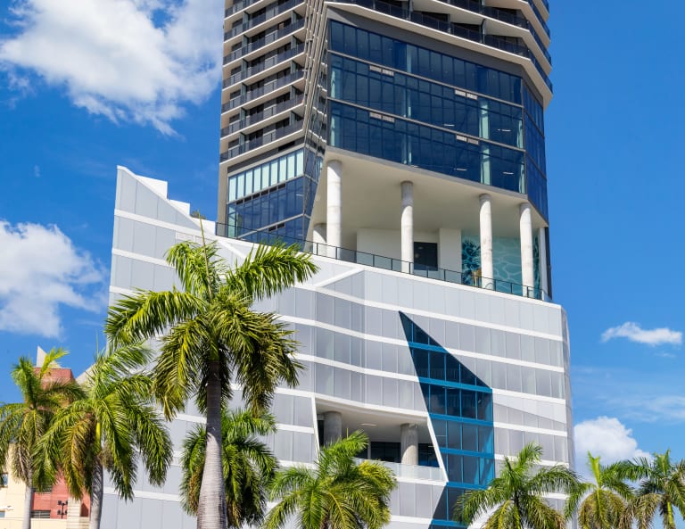 Elser-Miami-Exterior-3-LG