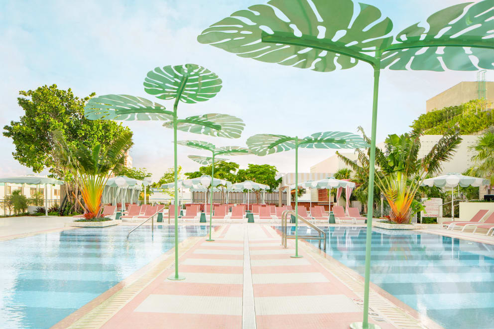SM Pool Catwalk