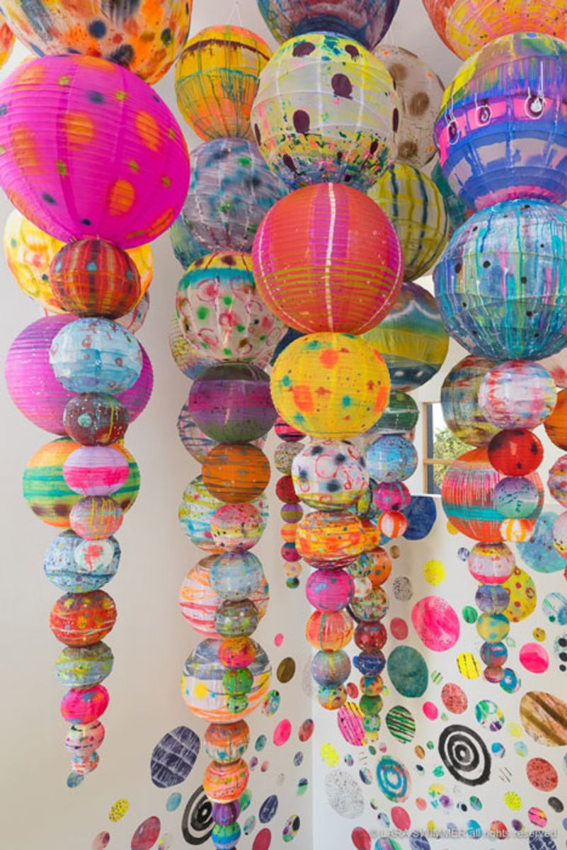 paper-lanterns-painted-by-artist-liz-tran