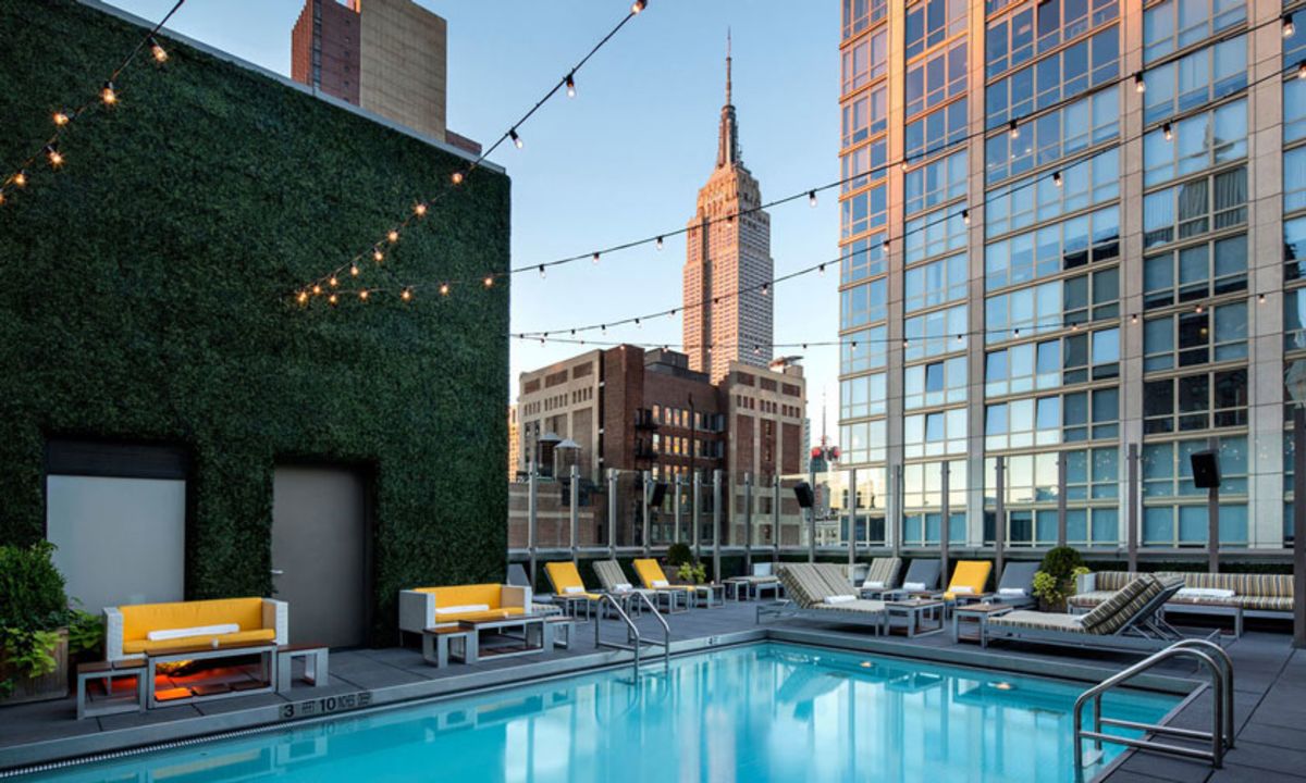 royalton-park-avenue-rooftop-pool-with-loungers