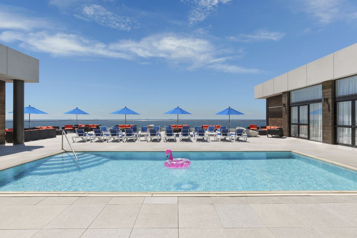 rooftop-pool-allegria
