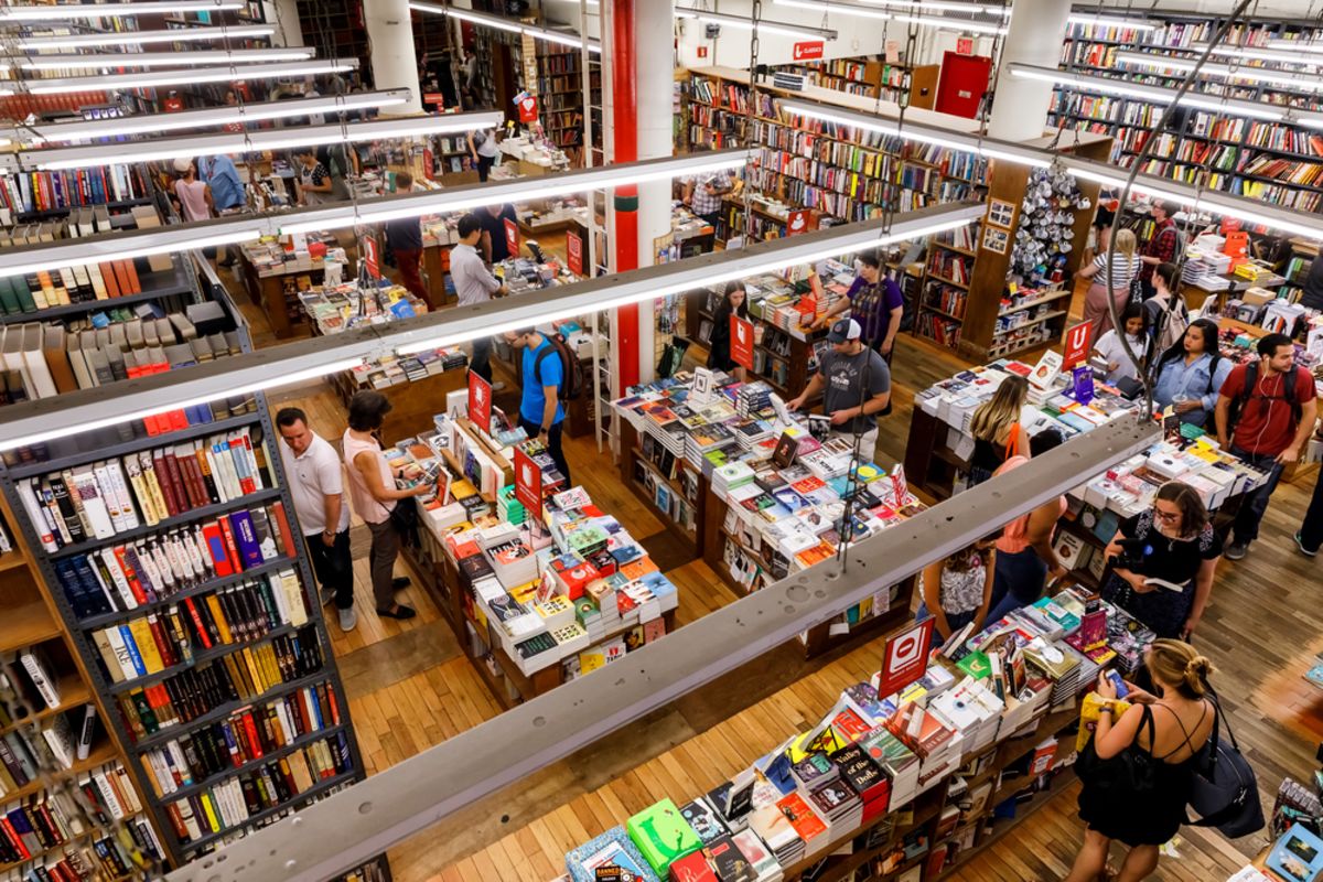 strand-bookstore-manhattan