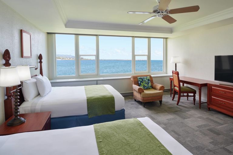 Maui-Beach-Hotel-Oceanfront