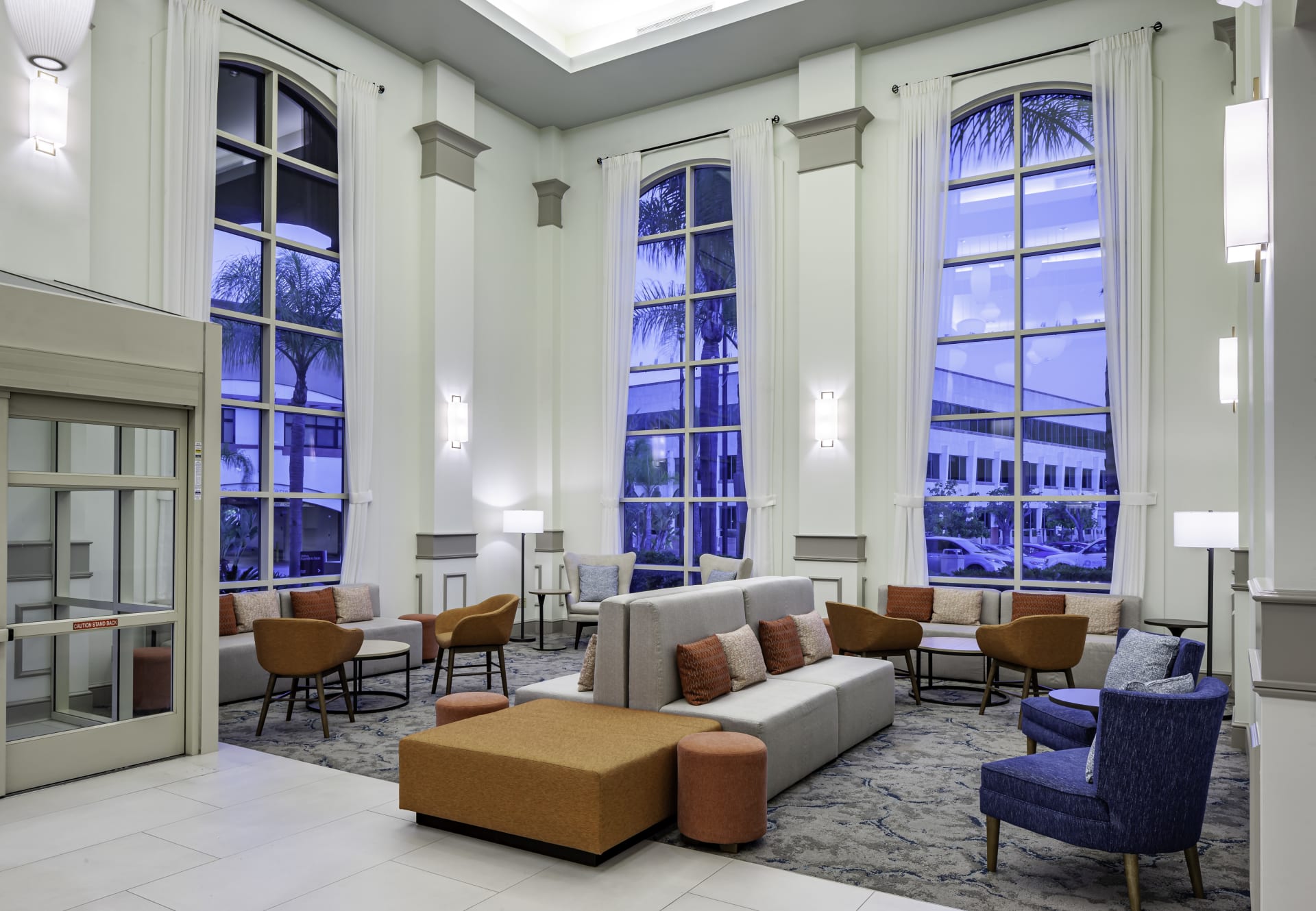 1HomeHero2 HGI SDRB Lobby