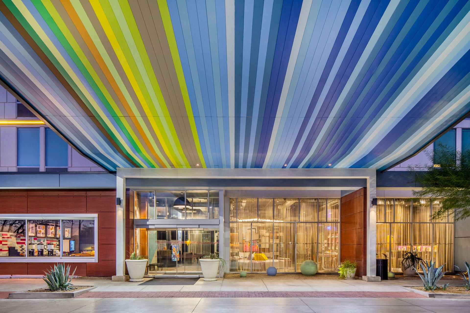 2HomeSpirit1 Aloft PHX