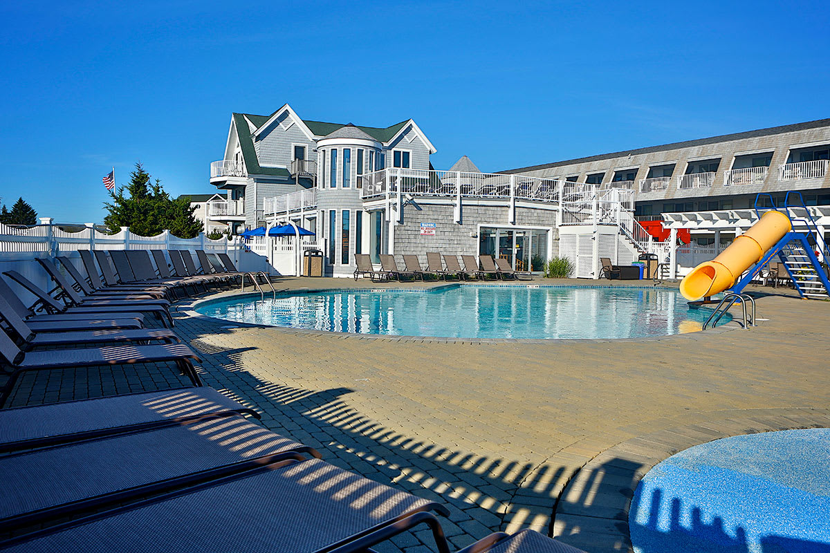 Anchorage Inn Gallery Photos of the York Beach Maine Hotel