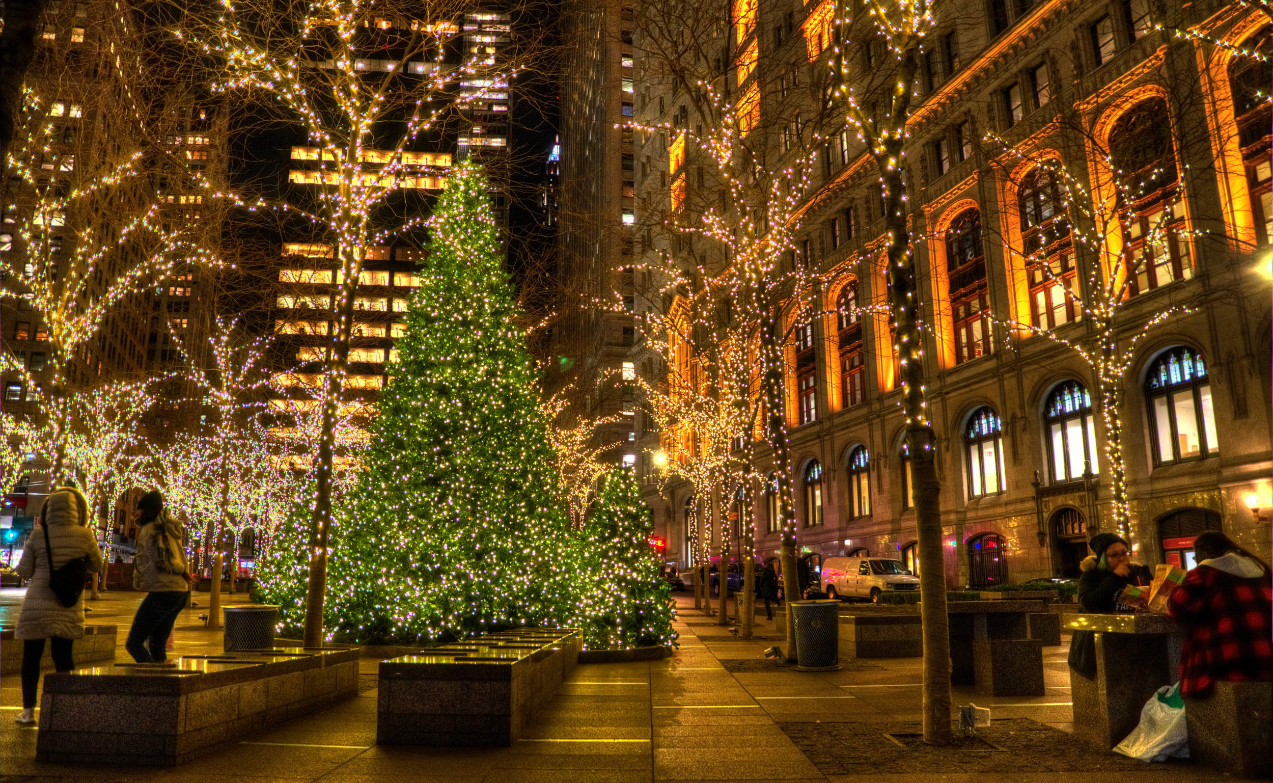 A Cozy Christmas in NYC: How to Spend the Holidays Away from the Crowds blog image