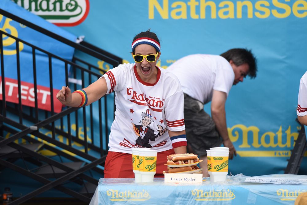 nathans-hot-dog-fourth-july