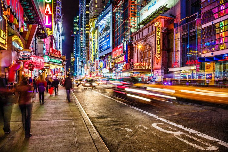 How to Enjoy New York’s Nightlife