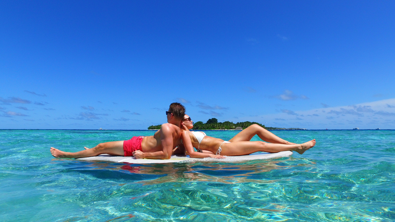 Drop Anchor at a Sandbar in the Florida Keys