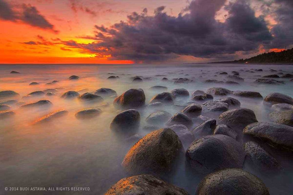 Pantai Yeh Leh pantai tersembunyi di bali 2 - Yuk Kunjungi !!! 13 pantai indah & tersembunyi yang masih  jarang dikunjungi  ini, saat kalian berlibur di Bali