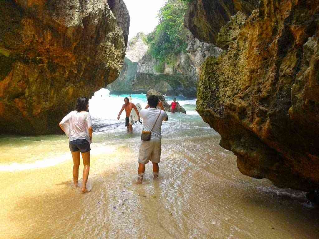 Pantai Nyang Nyang pantai tersembunyi di bali 3 - Yuk Kunjungi !!! 13 pantai indah & tersembunyi yang masih  jarang dikunjungi  ini, saat kalian berlibur di Bali