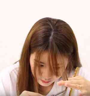 Poni see through ala Korea 4 - Cara Memotong Poni 'See Through" ala Korea