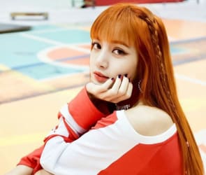 profil lisa blackpink - Biodata Lisa Blackpink Lengkap dengan Profil, Fakta & Foto Terbaru