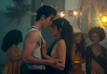 Lirik Lagu Senorita Shawn Mendes feat Camila Cabello English Arti dan Terjemahan Indonesia - Lirik Lagu Senorita Shawn Mendes feat Camila Cabello - English, Arti dan Terjemahan Indonesia