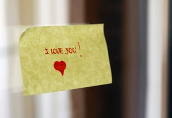 Cara Menunjukkan Cinta Ke Calon Pacar - 10 Cara Menunjukkan Cinta Ke Calon Pacar