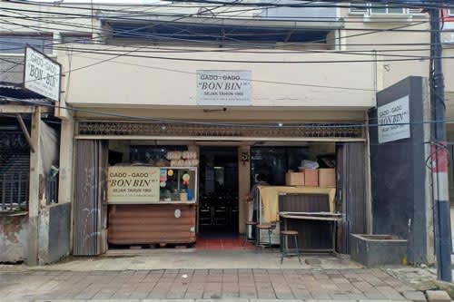 Gado gado Bonbin - Menu dan Tempat Makan Ikonik Di Jakarta