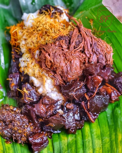 Nasi Krawu Sufayah Surabaya - 15 Menu dan Tempat Makan Ikonik di Surabaya