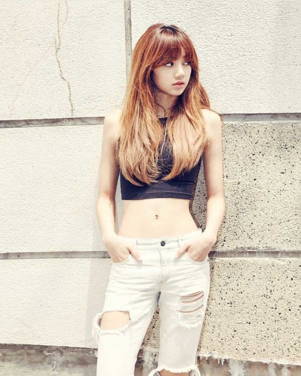lisa blackpink 1 - Biodata Lisa Blackpink Lengkap dengan Profil, Fakta & Foto Terbaru