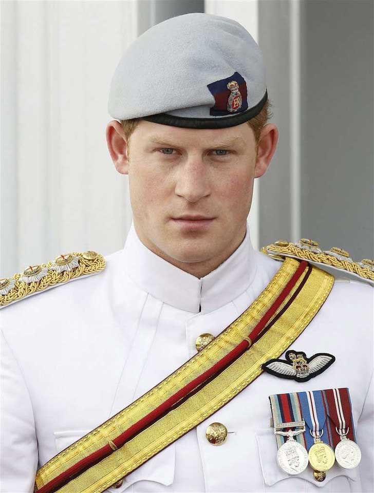 Pangeran Harry dari Britania Raya pangeran tampan didunia - Bikin Para Cewek Rela Ngantri Jadi Dayang! Inilah Potret Pangeran Versi Dunia Nyata, Bukan Dari Negeri Dongeng Loh!