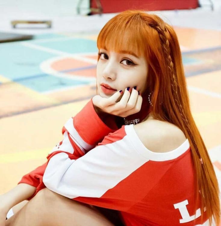 lisa blackpink 4 - Biodata Lisa Blackpink Lengkap dengan Profil, Fakta & Foto Terbaru