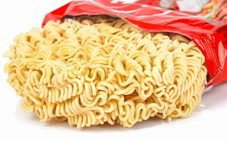 bahan pengawet mie istan - Fakata Air Rebusan Mie Instan, Harus Diganti atau Tidak??
