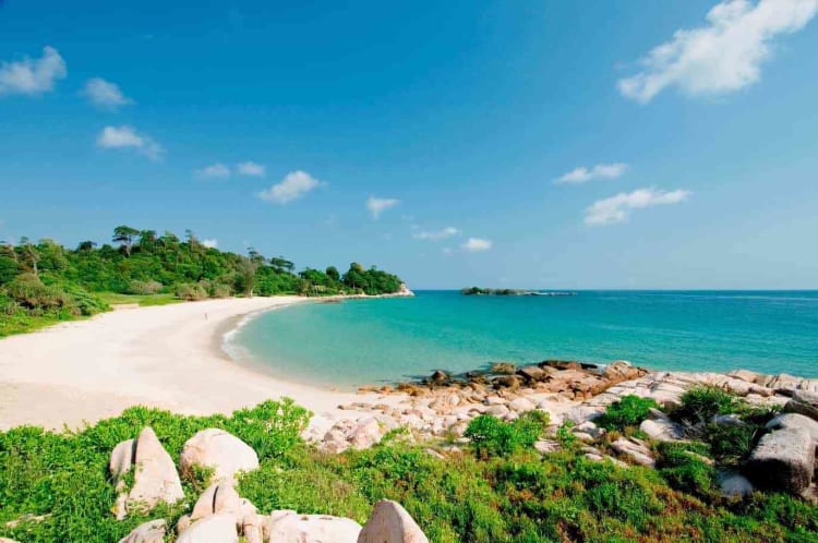 pulau bintan - Tempat Honeymoon Terbaik Yang Ada Di Indonesia