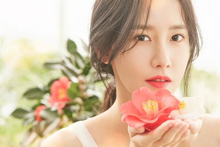 yoona - Artis-artis Korea Ini Memang Memiliki Wajah Tercantik Tanpa Oplas