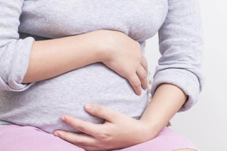 pregnancy 1 - Buat Suami : Resiko Ini Yang Mungkin Terjadi Jika Kamu Merokok Di Dekat Istri Yang Sedang Hamil