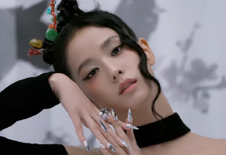 Lirik lagu Flower – Jisoo