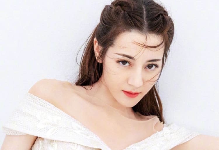Profil Lengkap Dilraba Dilmurat