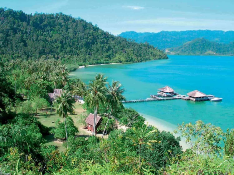 pulau cubadak - Tempat Honeymoon Terbaik Yang Ada Di Indonesia