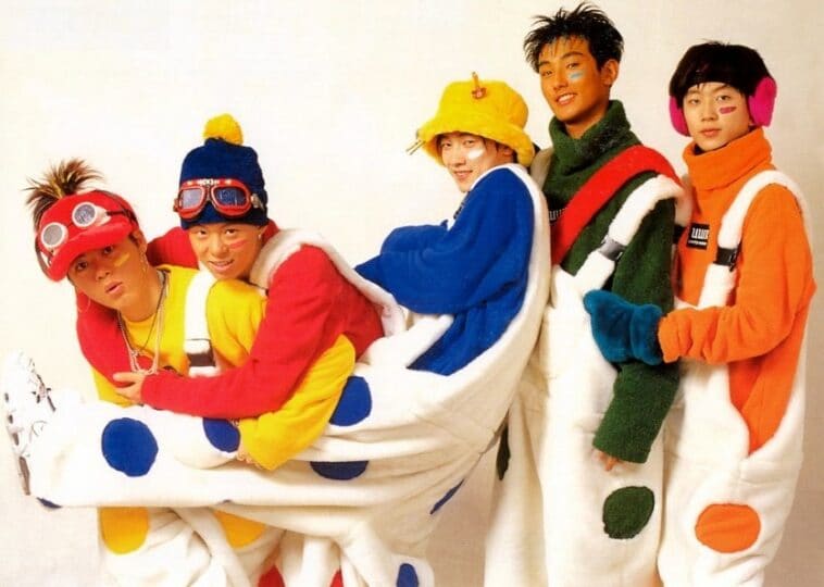 K pop - Apa Sih Bedanya K-pop dan J-pop?