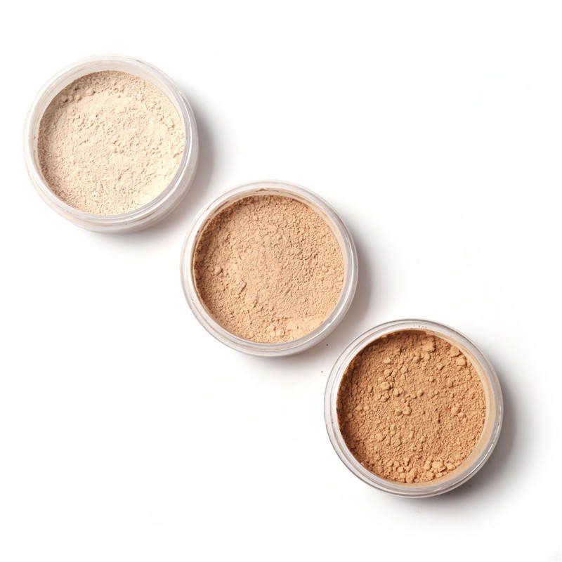 loose powder - Ingin Tampil Glowing ? Lakukan Langkah Berikut Untuk Make Up Natural Buat Kamu Yang Memiliki Kulit Gelap