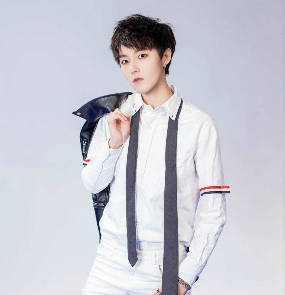 member FFC Acrush An Jun Xi - Wow, Ga heran deh Boyband yang satu ini banyak penggemar cowoknya