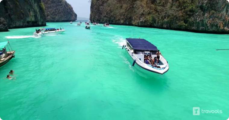 phi phi island tour by speedboat from phuket