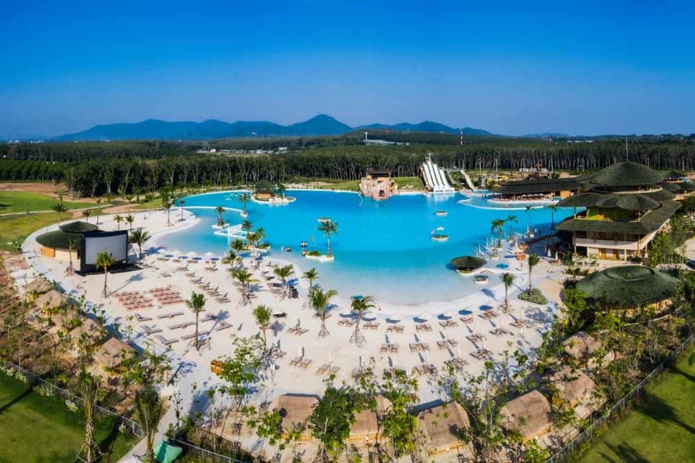 blue tree water park phuket