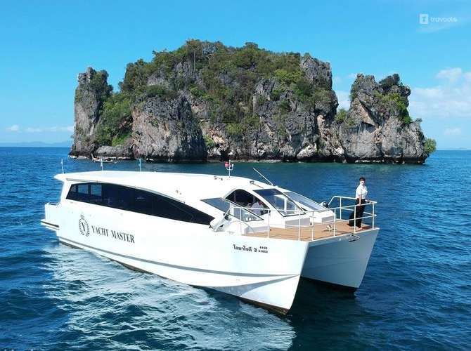 yacht master phi phi island